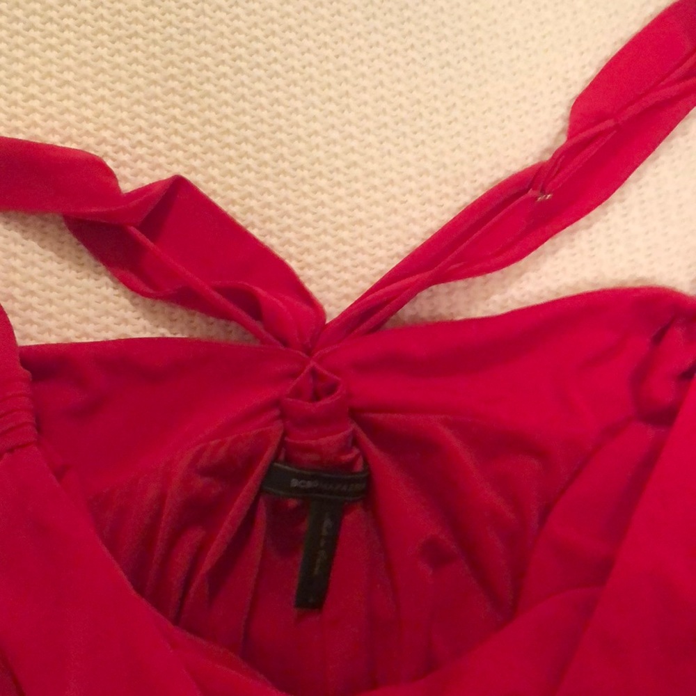 Red gown - Picture 4 of 5